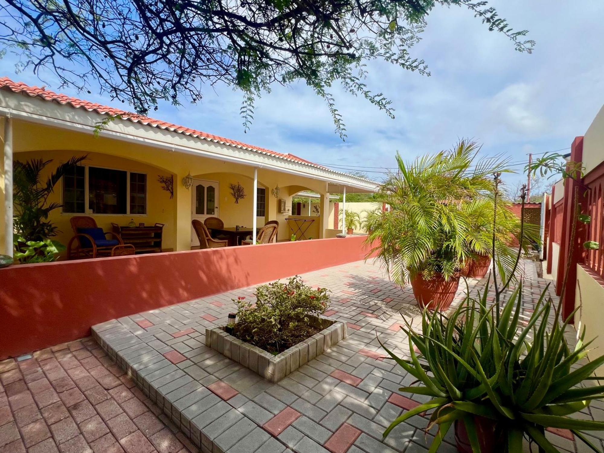 Bubali Gardens By Kamerlingh Villa Noord Luaran gambar